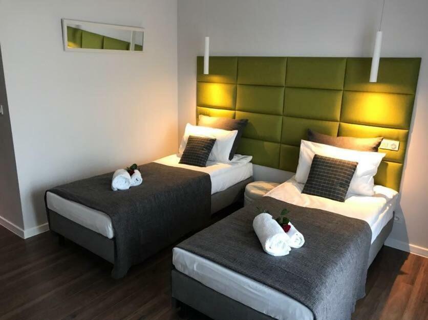 Premium Apartment - Chopin Airport Varsovia Exterior foto